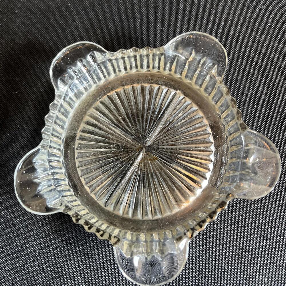 Vintage 3.25” Small Round Coaster Clear Glass Smoker Tobacco Cigarette Ashtray